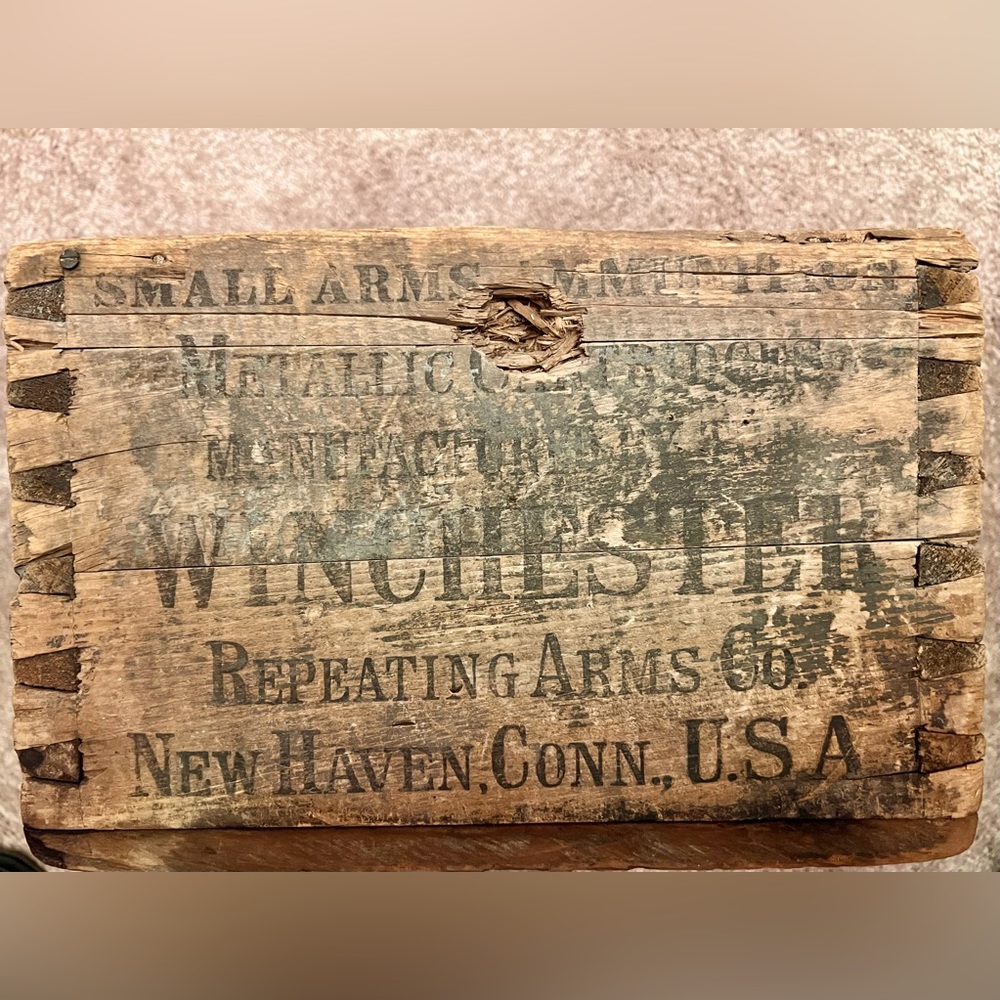 Antique Winchester Repeating Arms Metallic Cartridge Small Arms Box 10”X 10”X 7”
